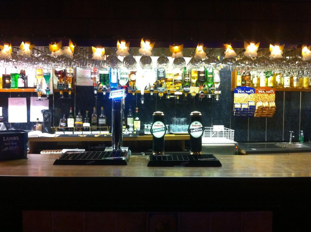 Lisdoonie Hotel Барроу-ин-Фернесс Экстерьер фото